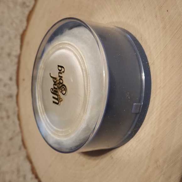 Vintage Wind Song by Prince Matchabelli Perfumed Dusting Powder NEW - Picture 2 of 3